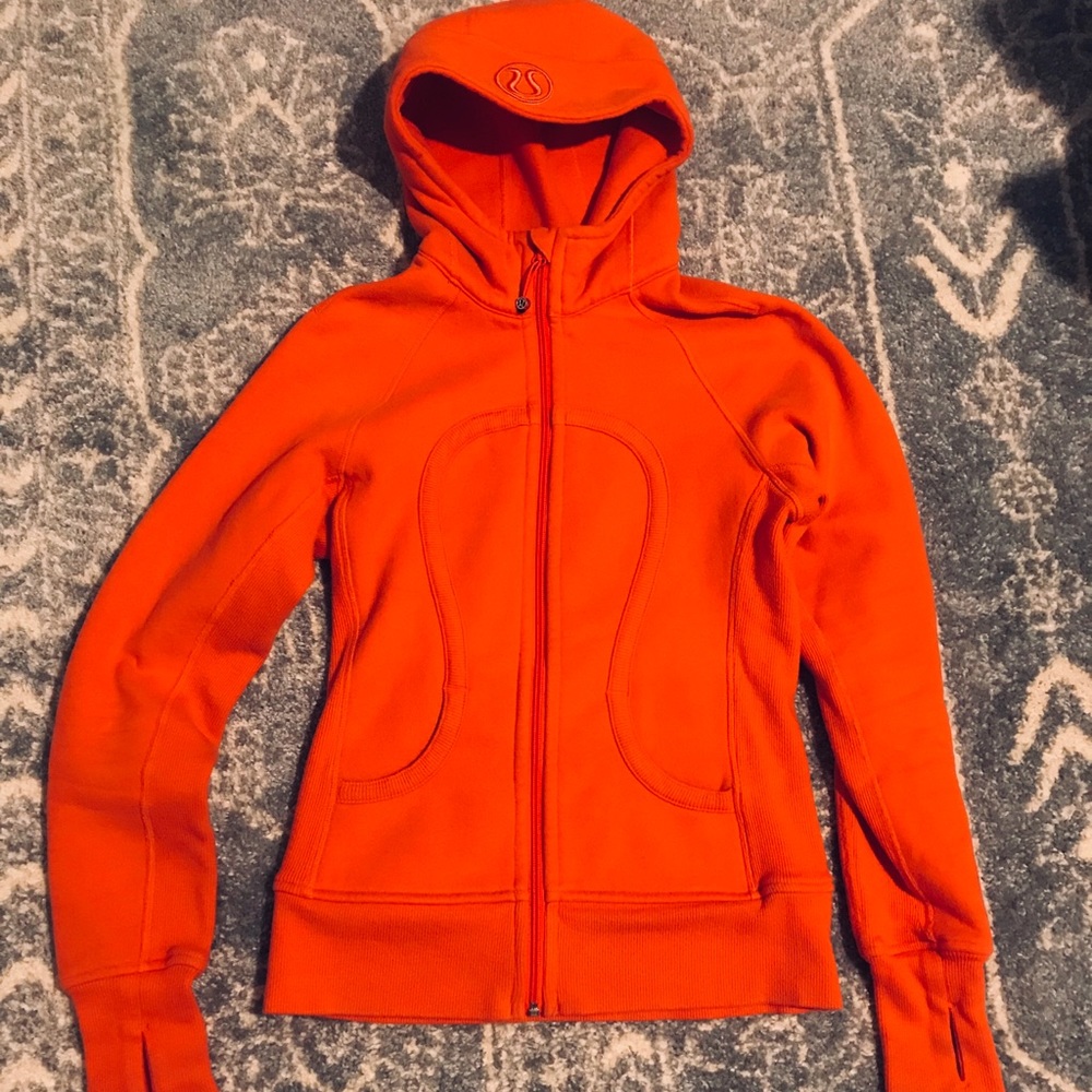 Lululemon scuba hoodie in flare size 4